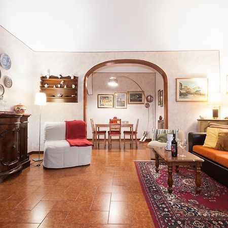 Casa Vacanze Le Piagge Di Scappini Simona Montelupo Fiorentino Exterior photo