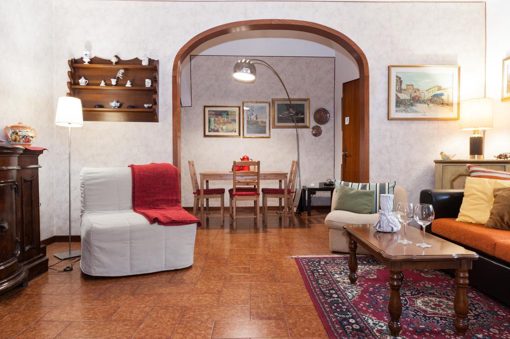 Casa Vacanze Le Piagge Di Scappini Simona Montelupo Fiorentino Exterior photo